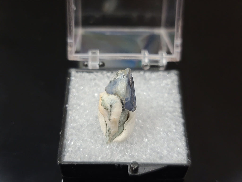 ベニトアイト 単結晶 鉱物標本 コレクション