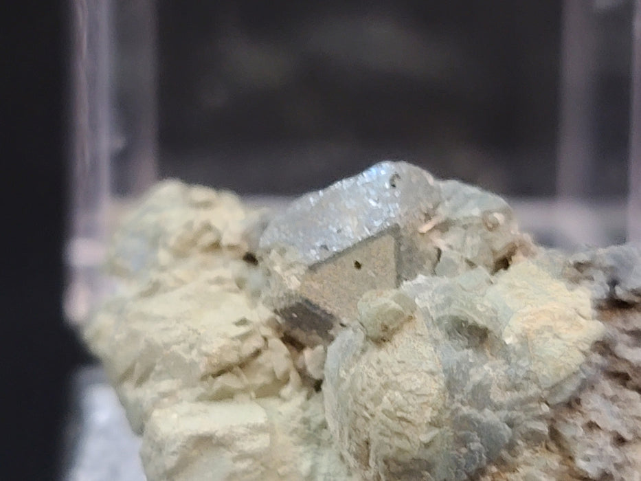 Picture of Benitoite Specimen DG029