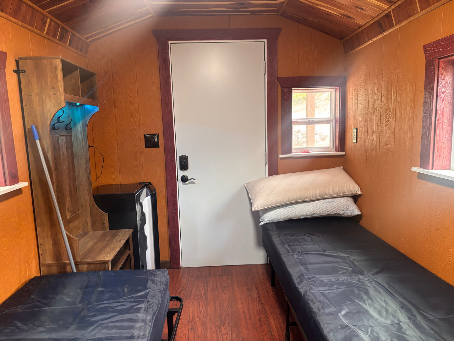 Tiny Cabin Stay